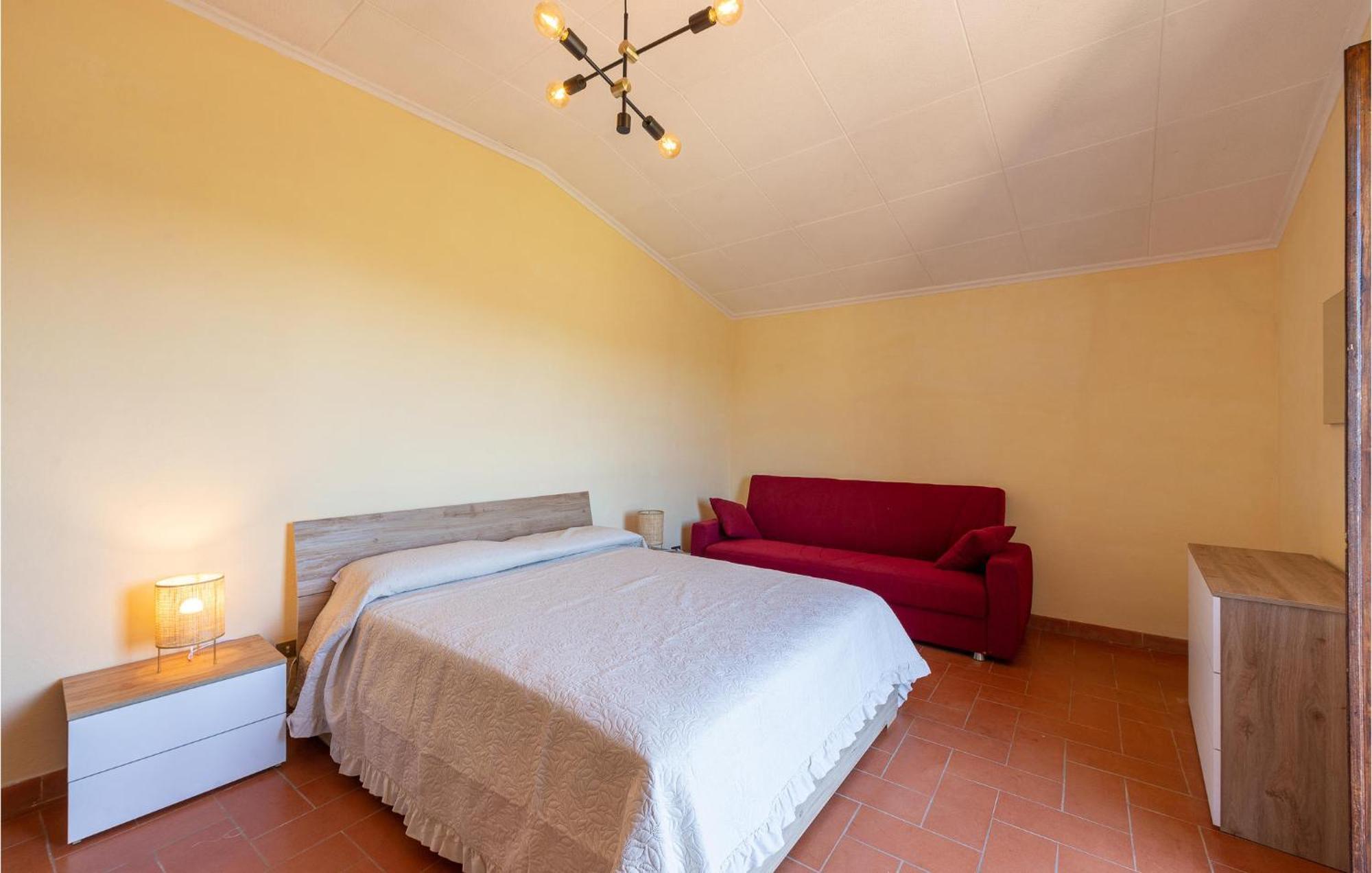 Cozy Home In Massa Marittima Gr With Kitchen Buitenkant foto